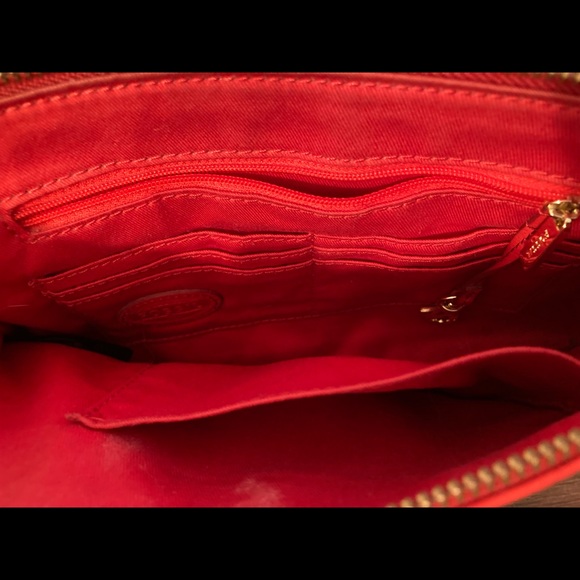 Fossil Crossbody Purse - Picture 2 of 2